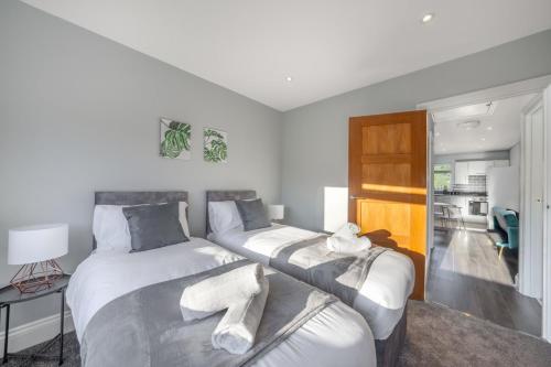 Luxury Tottenham Stadium Retreat - 2 minute walk to stadium, Londres (foto 6)