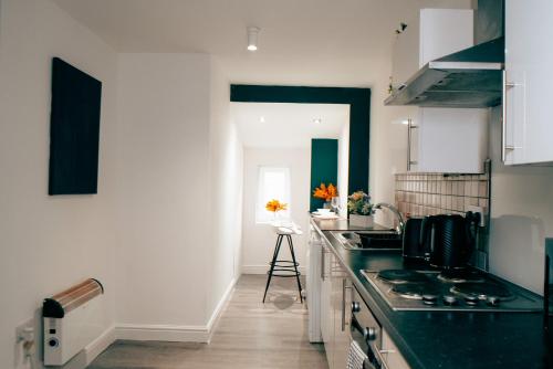 厨房, Firdaus Westgate in 哈德斯菲尔德