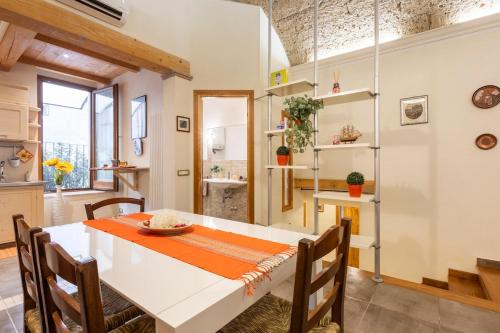 Зручності, Sun Flowers House in Пітільяно