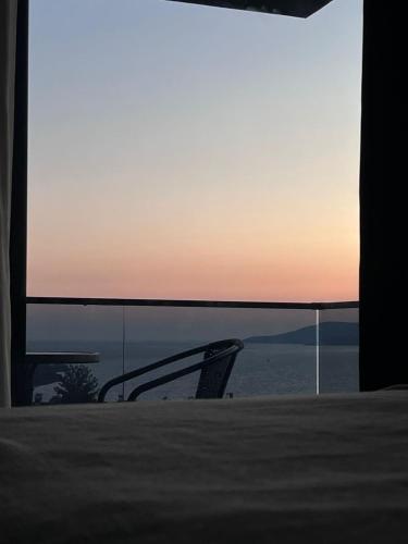 Zs blue in กียิกิสลาชิก