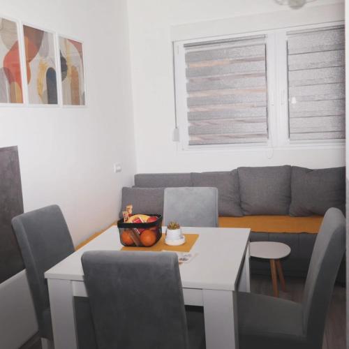 . Apartman Misic