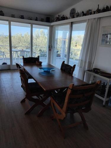 Iekārtas, Poly's hill-house close to the beach in Akti Idras (Argolis)