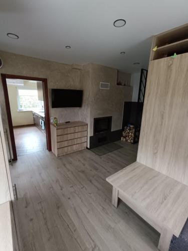 公用交誼廳/視聽室, Laisvas kambarys in 斯維達賽