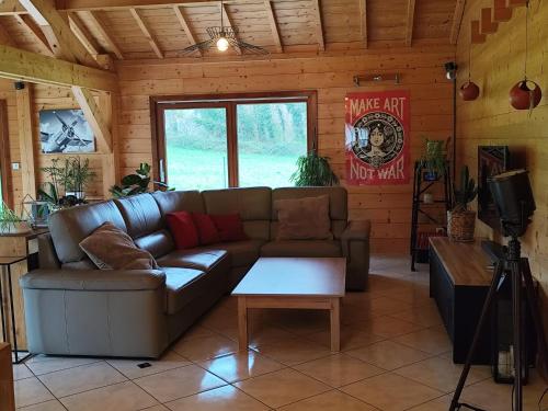 บริการและสิ่งอำนวยความสะดวก, Sublime chalet avec salle de sport in เปริเออ