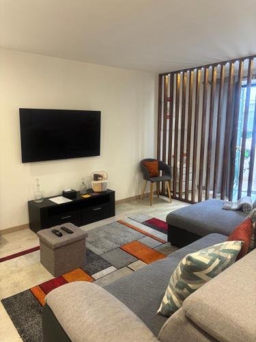 Casinha da Avenida in อัลคาเนนา