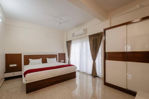 The Aetheria Service Apartment in กาดูร์