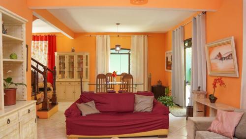 Casa Grande e Espaçosa na Ilha