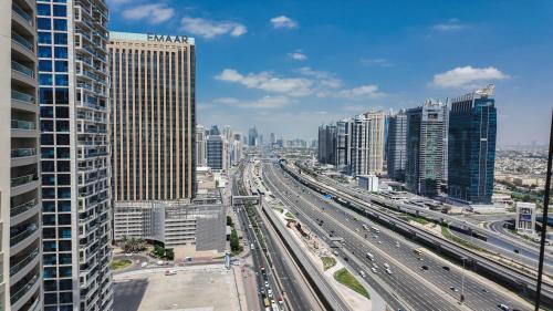 Sky High 2BR Stay Amazing Marina Views Near Metro & Mall, Dubaï (photo 9)