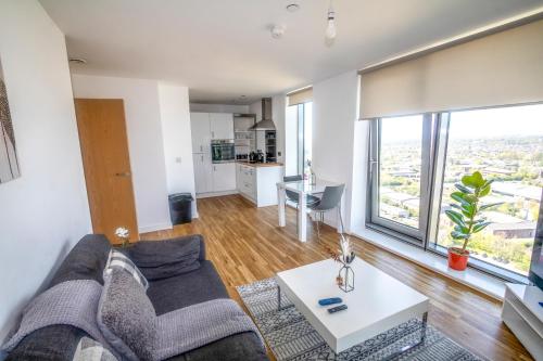 Luxury Media City Apartment Salford, Manchester (photo 7)