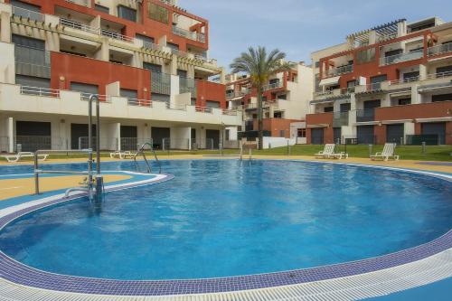 Apartment with Pool View  image 7