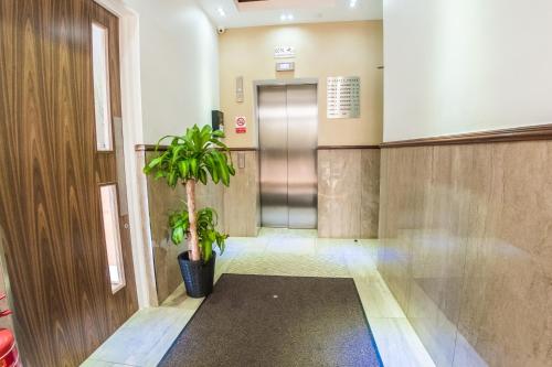 Ilford Tower Apartments - image 5
