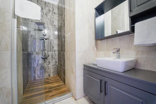 Duplex Quadruple Room