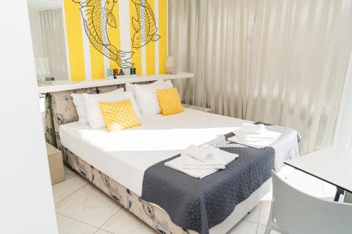 Avis Hotel 2