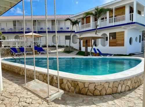 Begona Cliff Hotel
