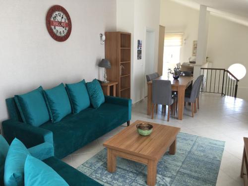  The Pelican Penthouse at Kusadasi Golf Resort in Soğucak