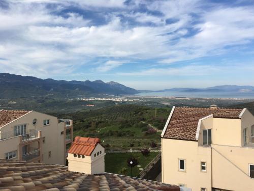  The Pelican Penthouse at Kusadasi Golf Resort, Pension in Soğucak bei Güzelçamlı