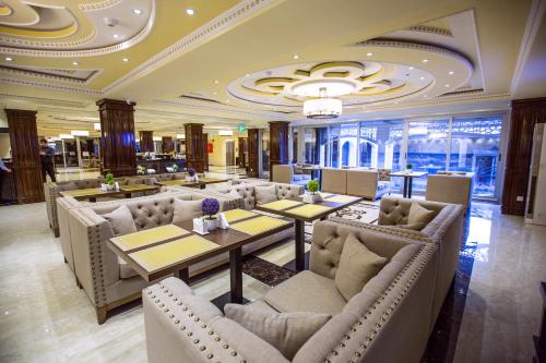 餐廳, 阿特拉斯酒店 (Hotel Atlas) in 杜尚貝