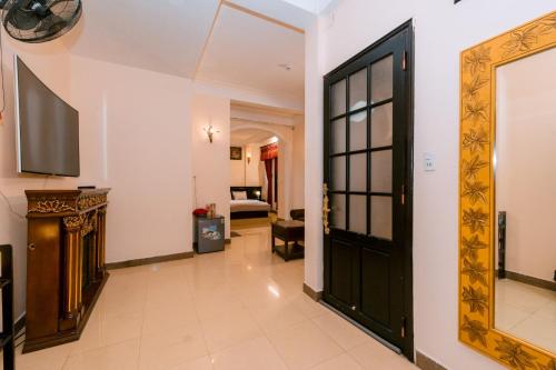 Quadruple Room with Bath image 4