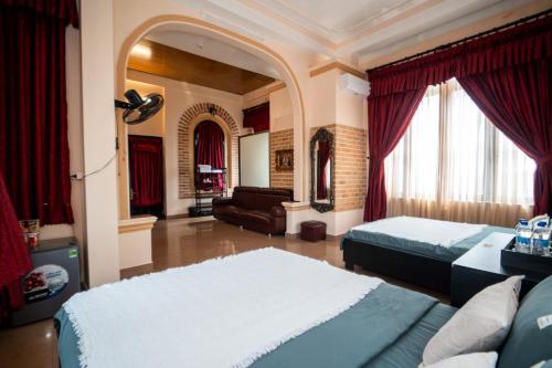 Quadruple Room image 3
