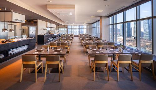 Food and beverages, Orakai Songdo Park Hotel, BW Premier Collection in Songdo