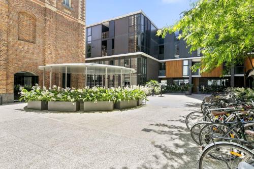 Two-Bedroom Apartment with Balcony image 2