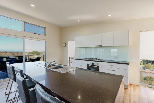 Bradford Shores Goolwa - Luxury - Wi-Fi - No Linen Included in กูลวา