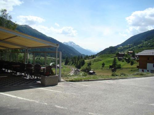 Hotel Weisshorn - image 10