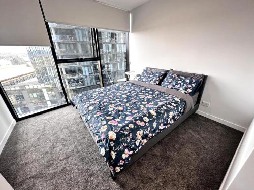 Town Center 1 Bedroom Cozy Home in بلكونين