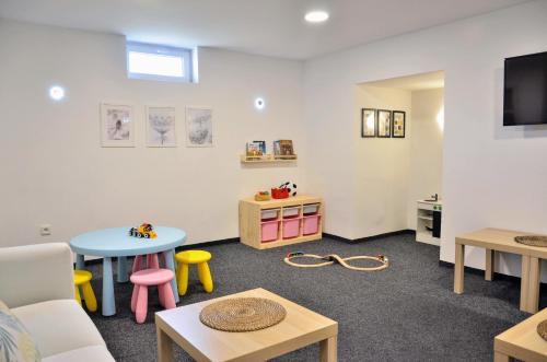 Koplietošanas atpūtas telpa ar TV, Jcamp in Nove Mesto pod Smrkem