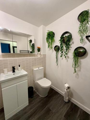 2 Bedroom Apartment near Glasgow City Centre, Celtic Park and Emirates Arena, Glasgow (Foto 3)