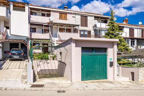 Apartments Karlo 604 - Pula