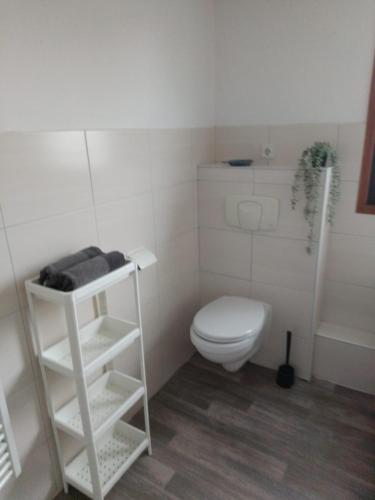 Gemütliche, feine Ferienwohnung mit Nähe zum Rhein- Ideal für 2, Koblenz (Foto 6)