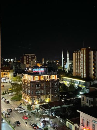 Apartment in the Heart of Shkodra - image 2