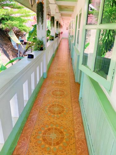 Phong lack Guest House in Ban Nasangweiy