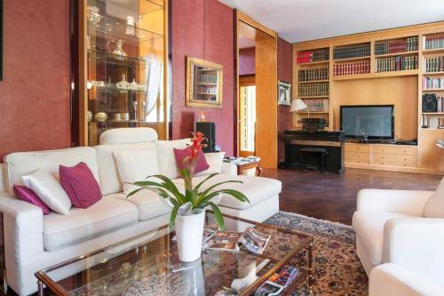B&B VILLA ADRIANA Varese - camere e appartamenti – Varese, MD
