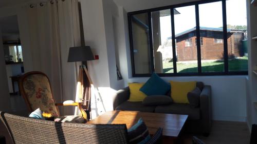 Grande maison sur propriete pres de la plage de Morgat in Morgat