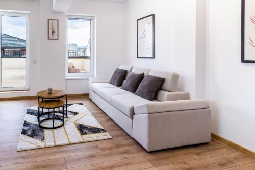 Skylark - Cairo Penthouse cu Jacuzzi si Vedere la Munte, Braşov (foto 6)