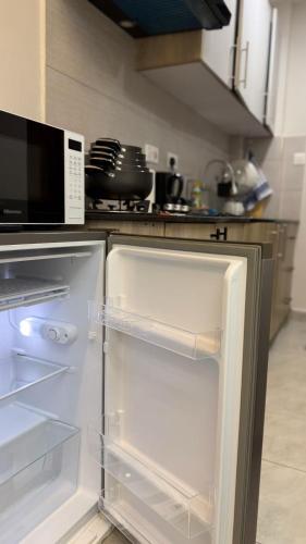 Studio Apartment - The Aviv Kitisuru near KSG in لوريشو