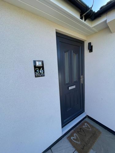 Living Like a Local at Dotties Living Like a Local at Dotties