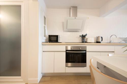 Two-Bedroom Apartment image 8