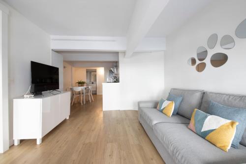 Two-Bedroom Apartment image 4