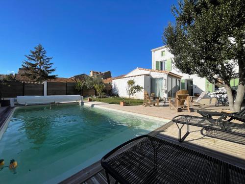 Villa avec piscine privée - Capestang gîte à louer Montels