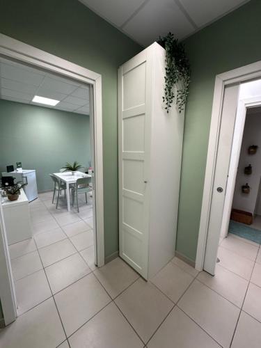 BOTANICAL SUITE 4