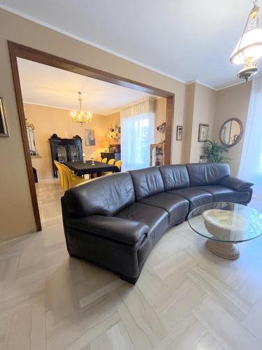 La Lírica home