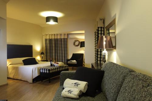 Mati Hotel - image 7