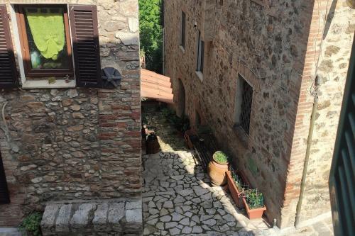 Soggiorno nel Borgo in Монтічіано