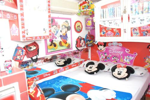 DISNEY FAMILY Airport Catania City 5