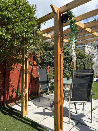 Superb Triple Room near Airport - 1 Superb Triple Room near Airport - 1