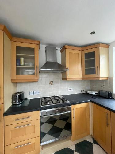 Superb Triple Room near Airport - 1 Superb Triple Room near Airport - 1