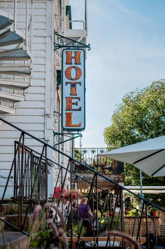 Grand Hotel Lysekil - image 2